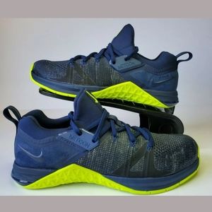 Recalled Nike Air late 90ies flame like logo too close to Allah Recalled Nike Air late 90ies flame like logo too close to Allah